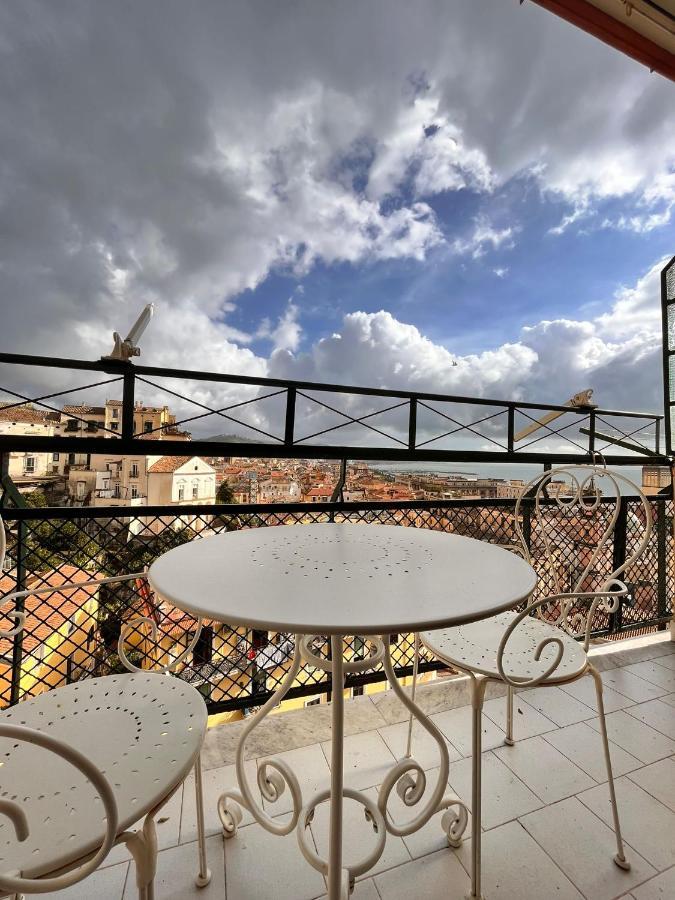 Rainbow In Salerno Apartment Ngoại thất bức ảnh